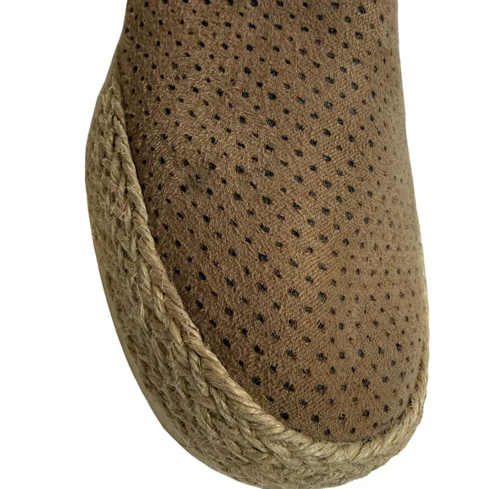 Esprit Nadeen Womens 8M Brown Perforated Espadrille Slip On‎ Sneakers